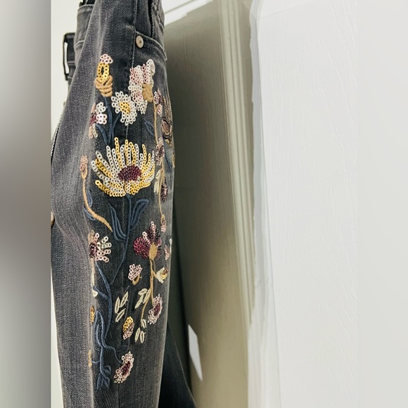 JESSICA SIMPSON Kiss Me Super Skinny Gray Floral Stretch Jean. NWT. RETAIL 99 - Picture 11 of 12